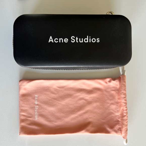 Acne Studios orange mirrored lenses cat eye sunglasses with a dangling piercing - Picture 9 of 12